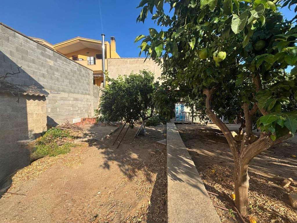 Terreno a Sinnai in Via Lepanto - Foto 2