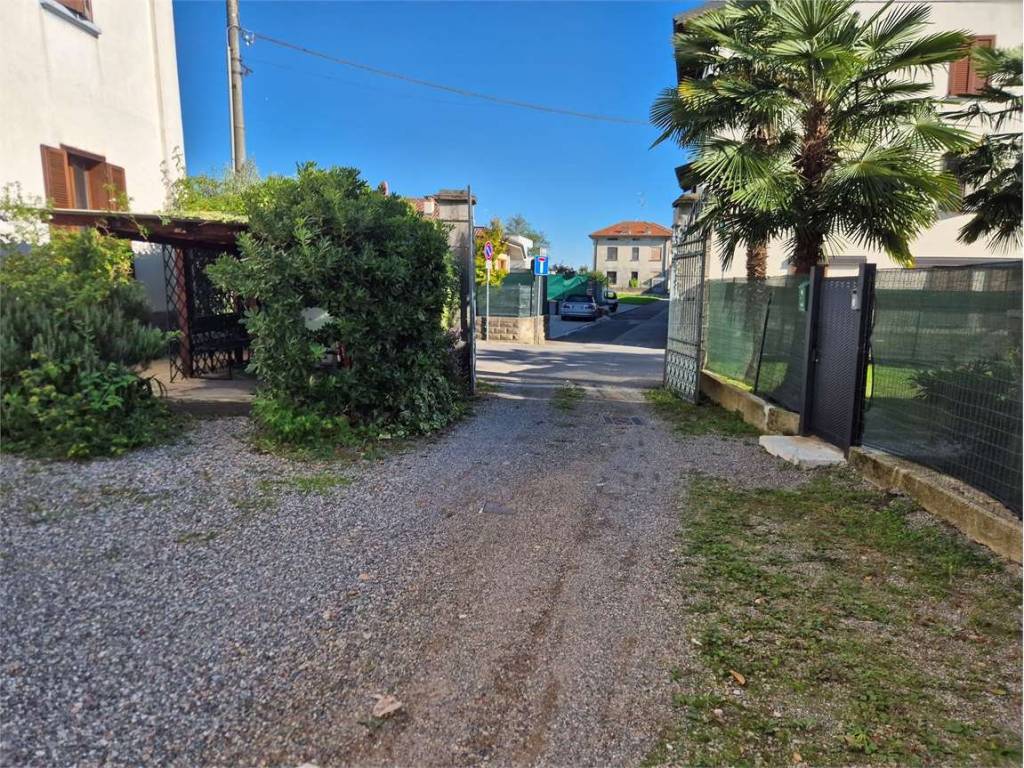 Rustico / casale a Fenegrò in Via Trieste - Foto 3