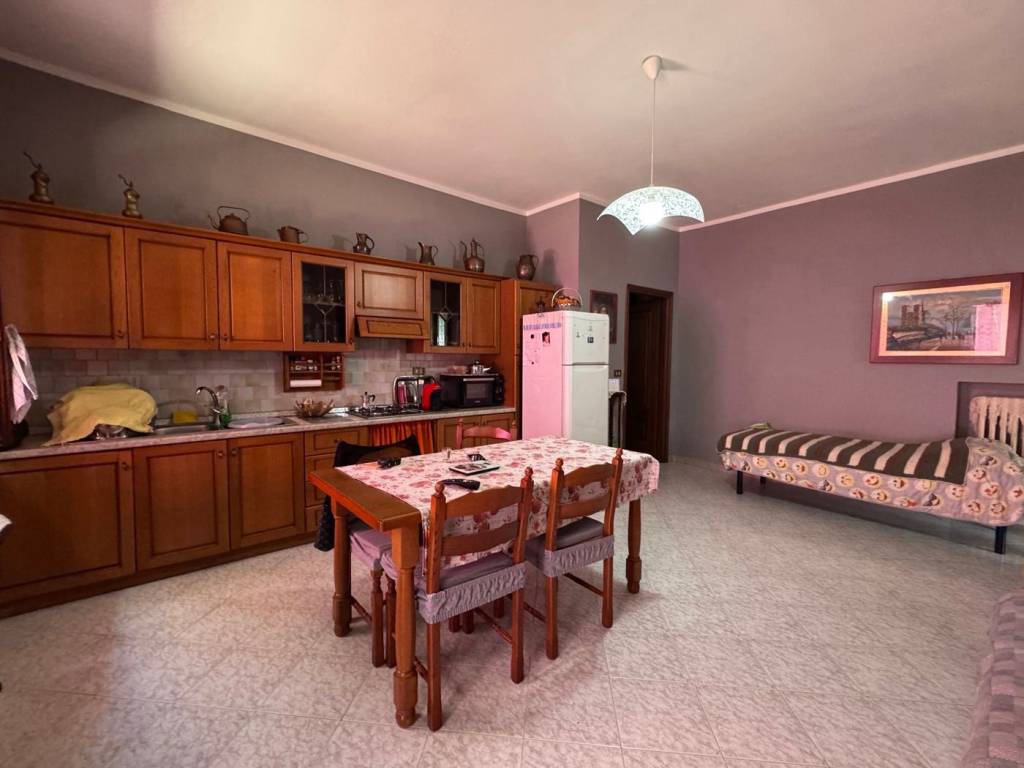 Appartamento a Ferrere in Via Morena, 37 - Foto 4