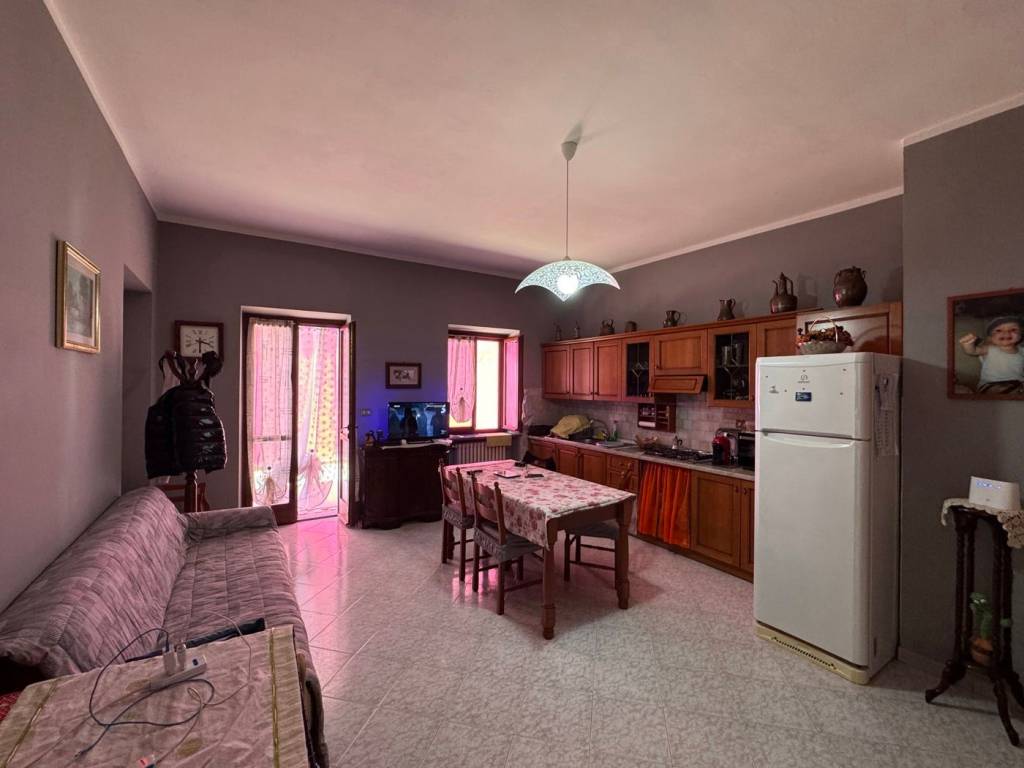 Appartamento a Ferrere in Via Morena, 37 - Foto 5