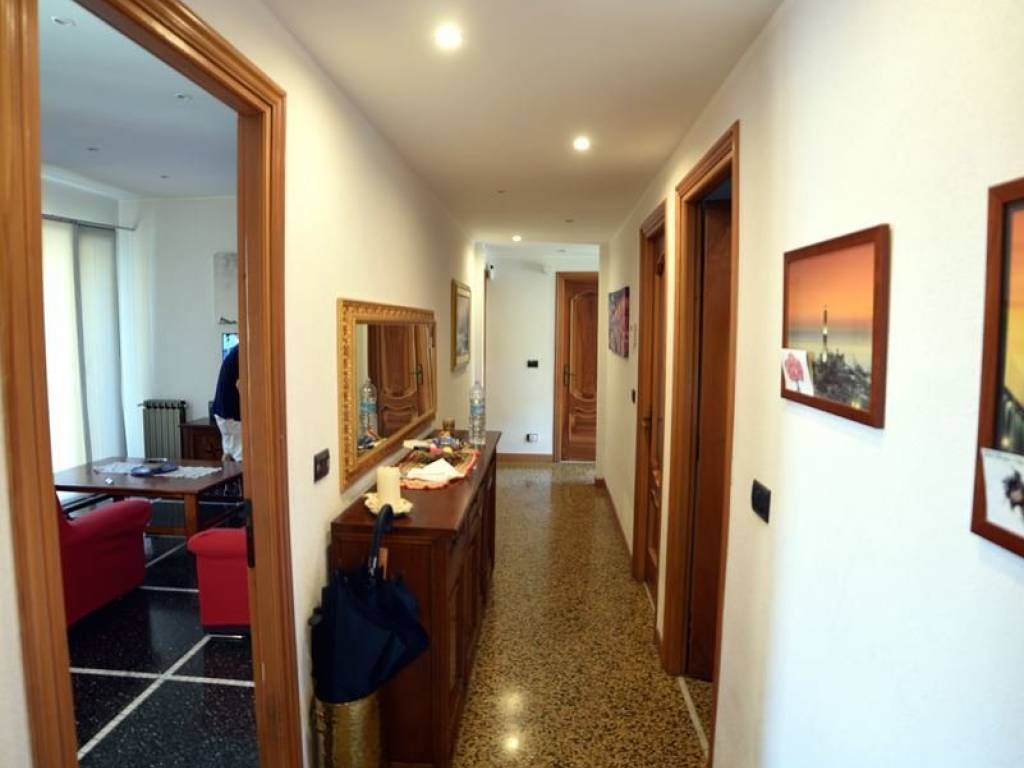 Appartamento a Varazze in Via Accinelli, 3 - Foto 4