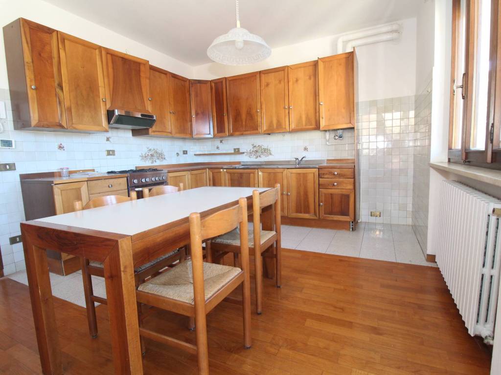 Appartamento a Castelgomberto in Contrada Facchini - Foto 4