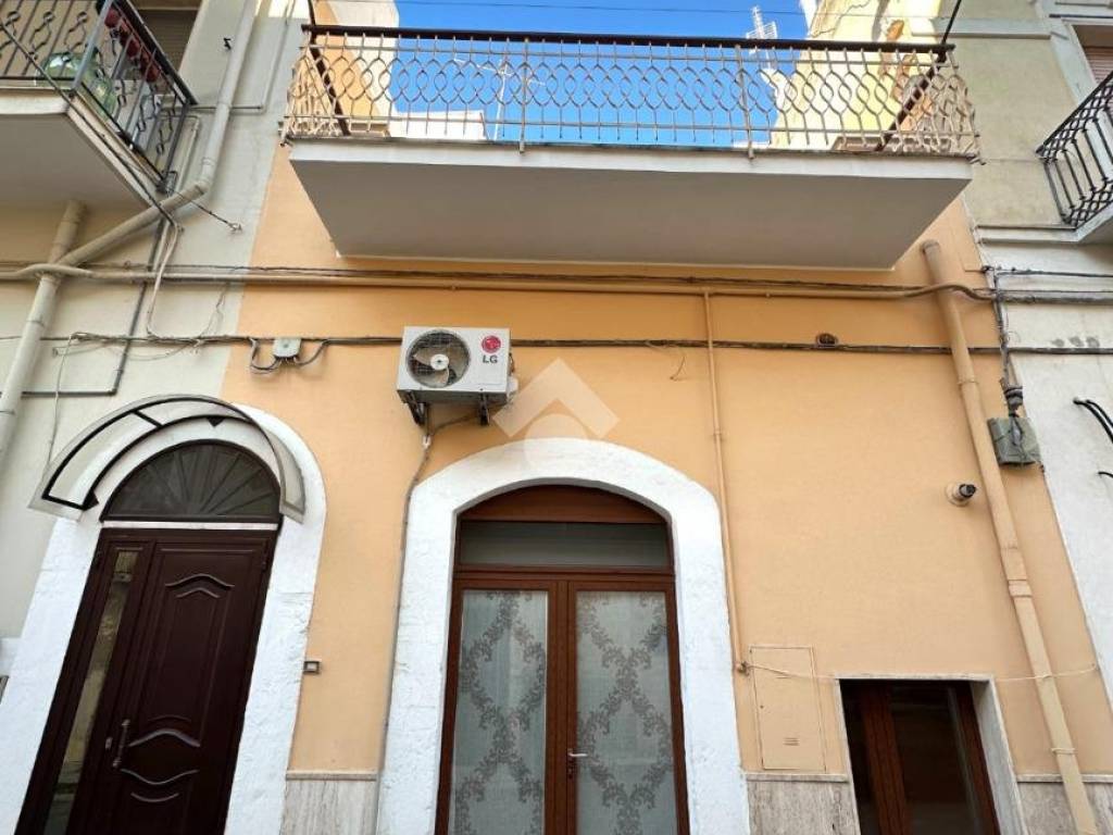Casa indipendente a Canosa di puglia in Vico Guglielmo Pepe, 9 - Foto 2