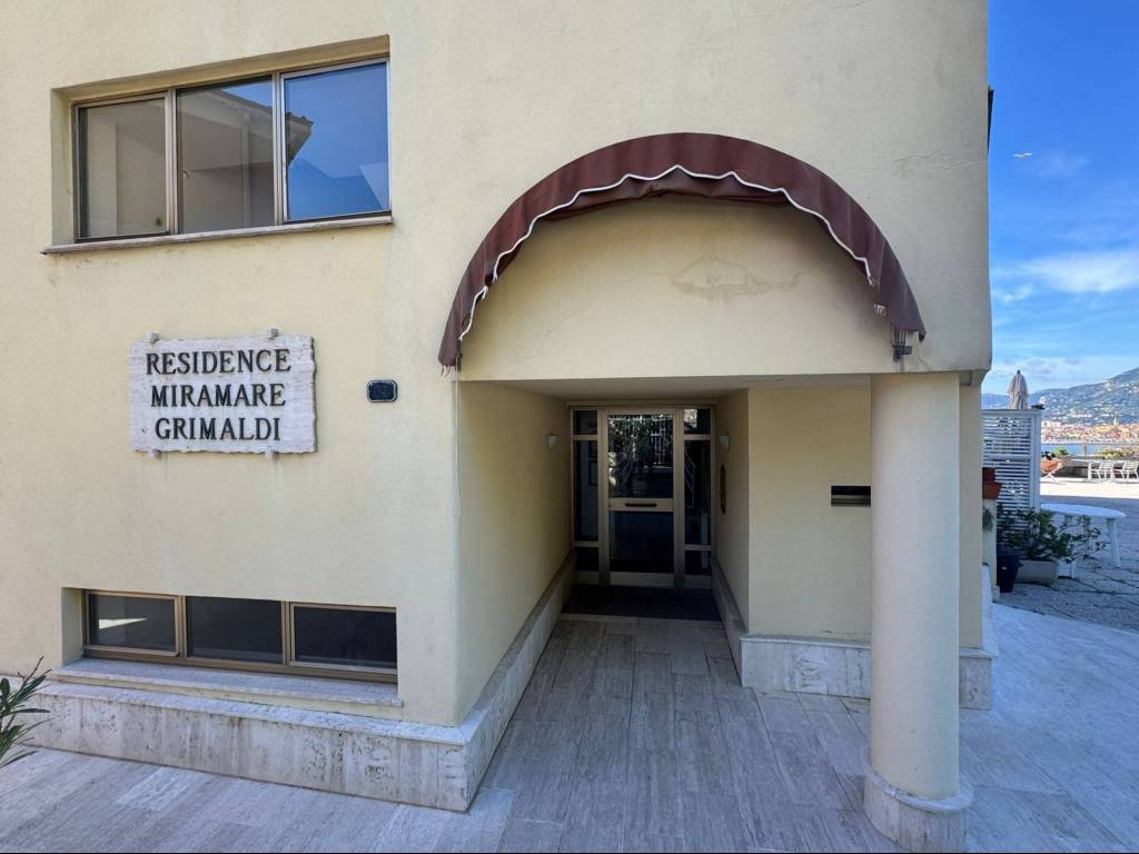 Appartamento a Ventimiglia in Corso Mentone, 89 - Foto 3