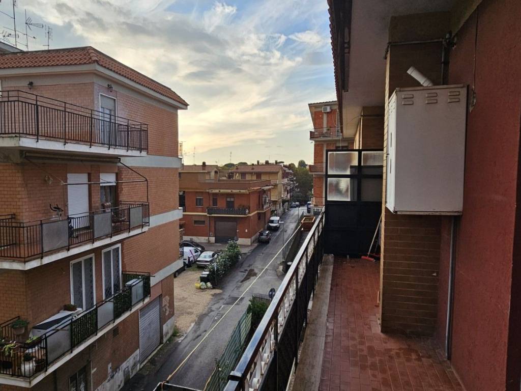 Appartamento a Genzano di roma in Via Merseburg, 25 - Foto 2