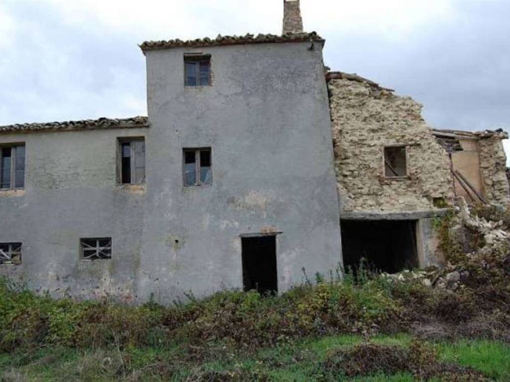 Rustico / casale a Treia - Foto 2