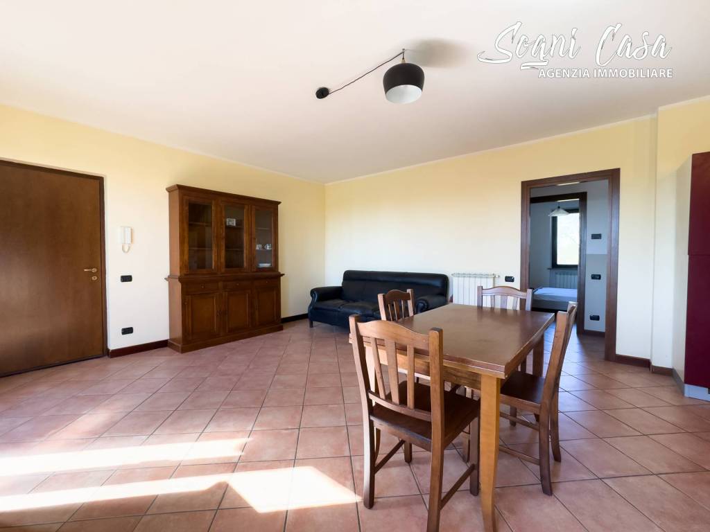 Appartamento a Oleggio in Via Novara - Foto 3