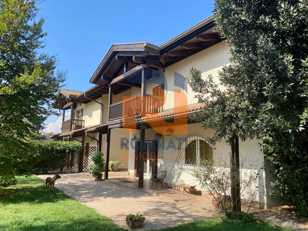 Villa a Gropello cairoli in Via della Libertà - Foto 3