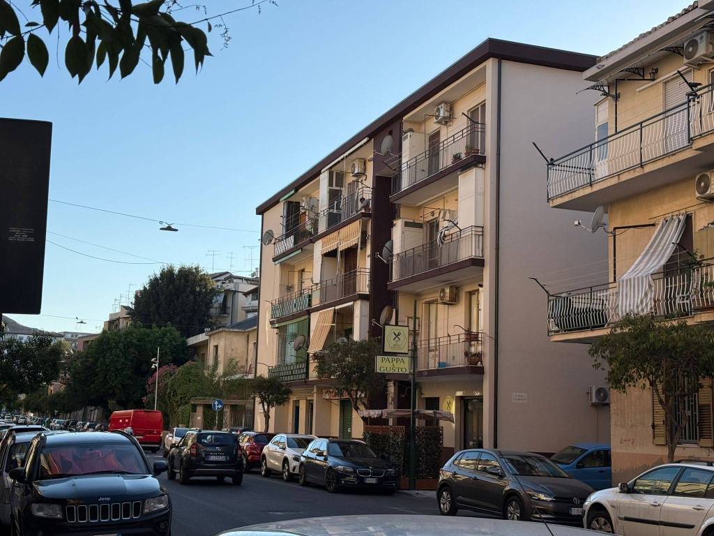 Appartamento a Crotone in Corso Messina - Foto 2