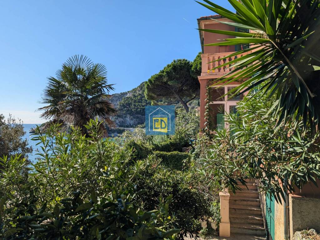 Villa a Bergeggi - Foto 2