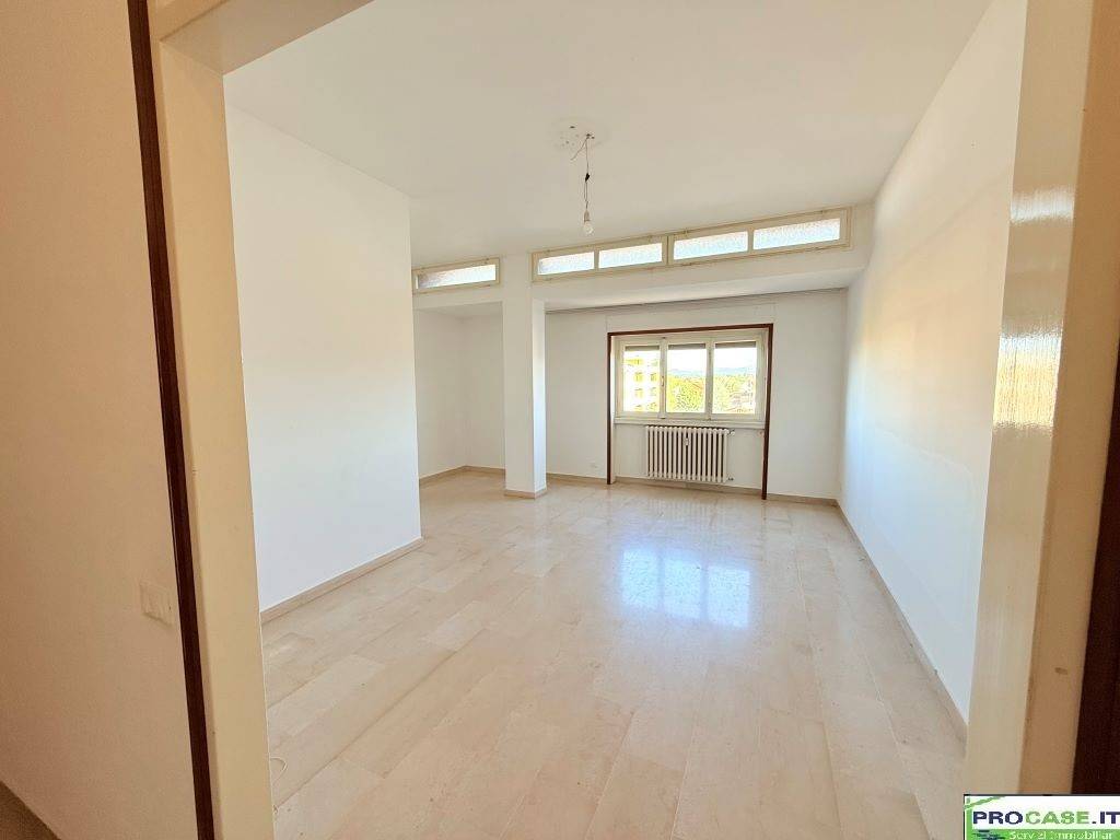 Appartamento a Saronno in Via Lev Tolstoj, 11 - Foto 2