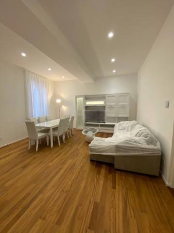 Appartamento a Modena in Via Luigi Carlo Farini, 20 - Foto 2