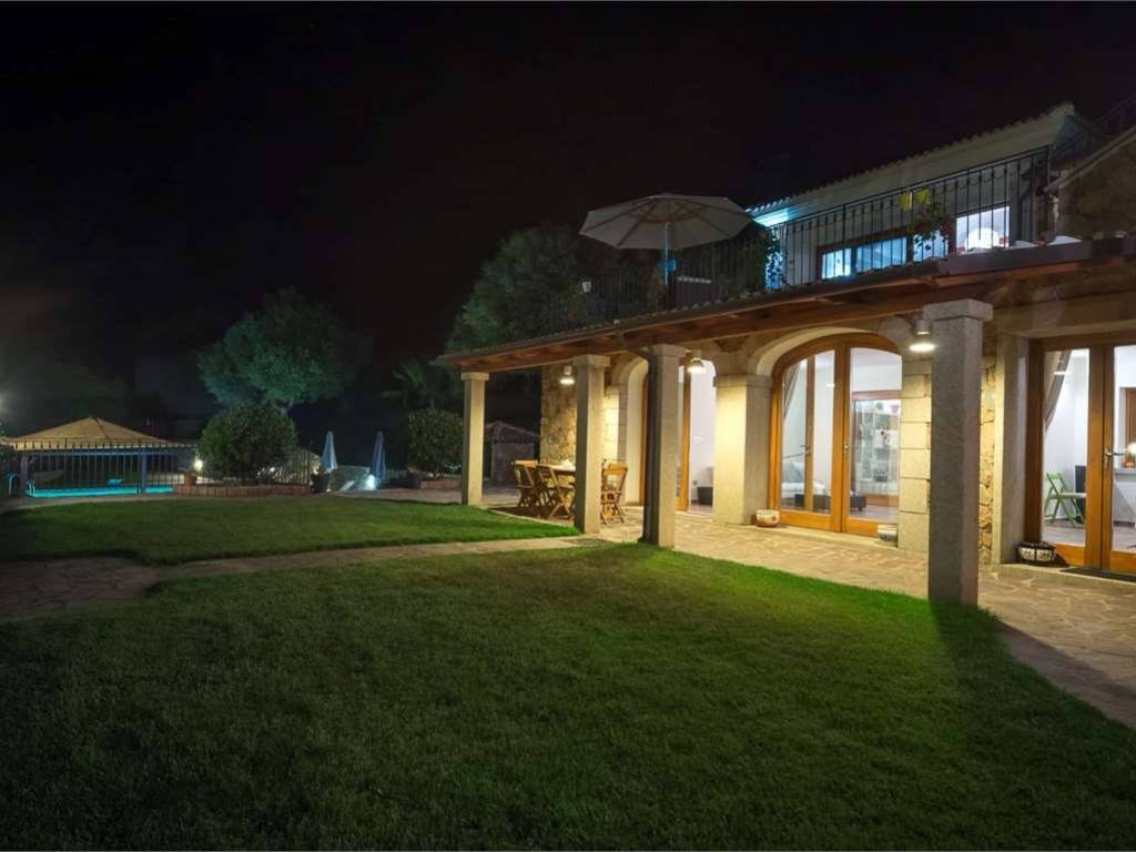 Villa a Ozieri in Via Martiri delle Foibe - Foto 4