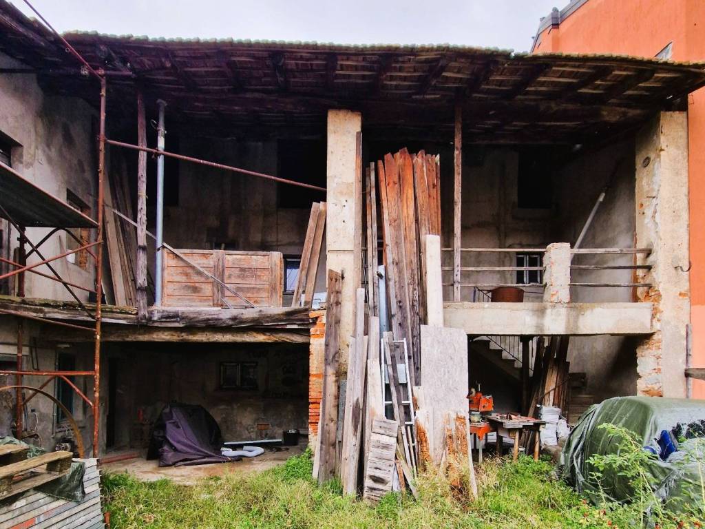 Casa indipendente a Binago in Via San Pietro, 3 - Foto 4