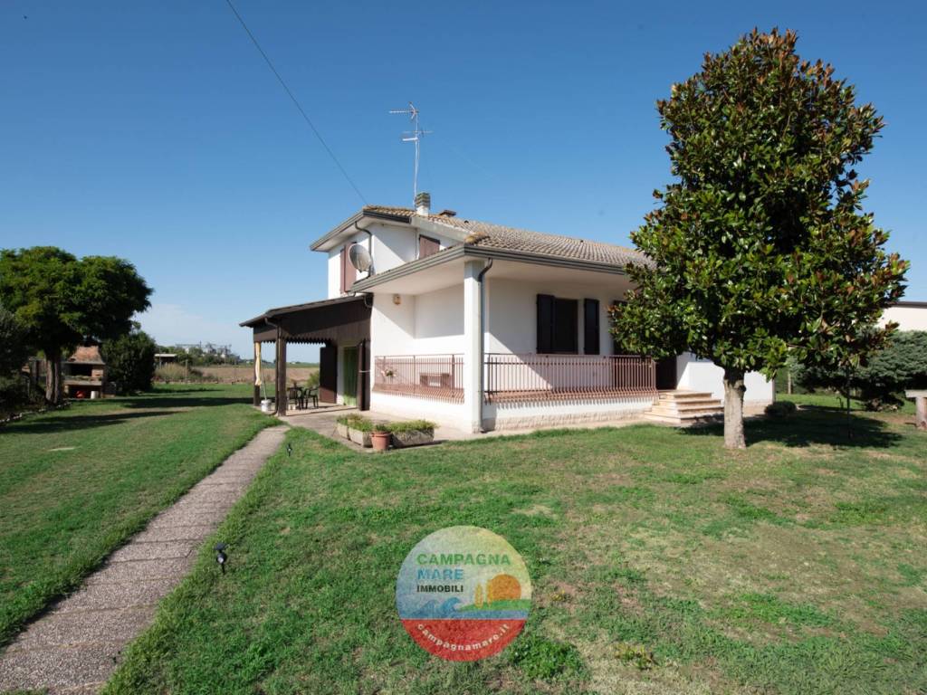 Villa a Codigoro in Via Pomposa Centro - Foto 3