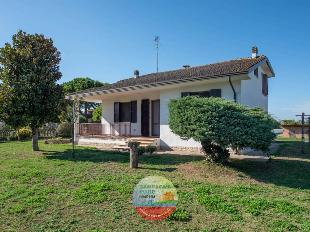 Villa a Codigoro in Via Pomposa Centro - Foto 5