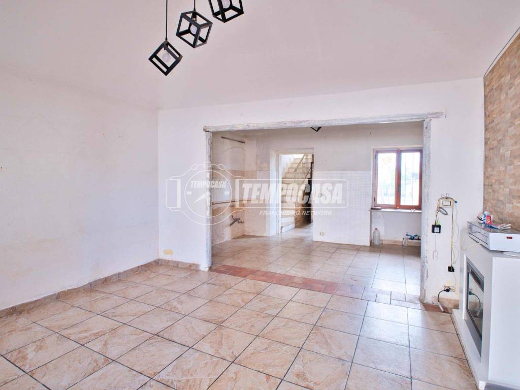 Appartamento a Asigliano vercellese in Via Gerardo Salis - Foto 2
