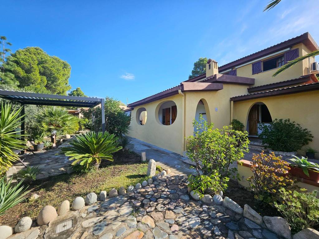 Villa a Sinnai in Via del Biancospino - Foto 5