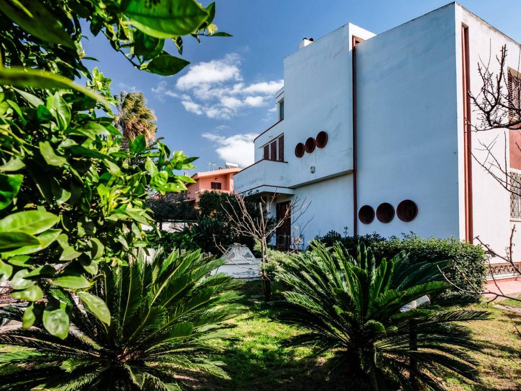 Villa a Quartu sant'elena in Via Feronia - Foto 2