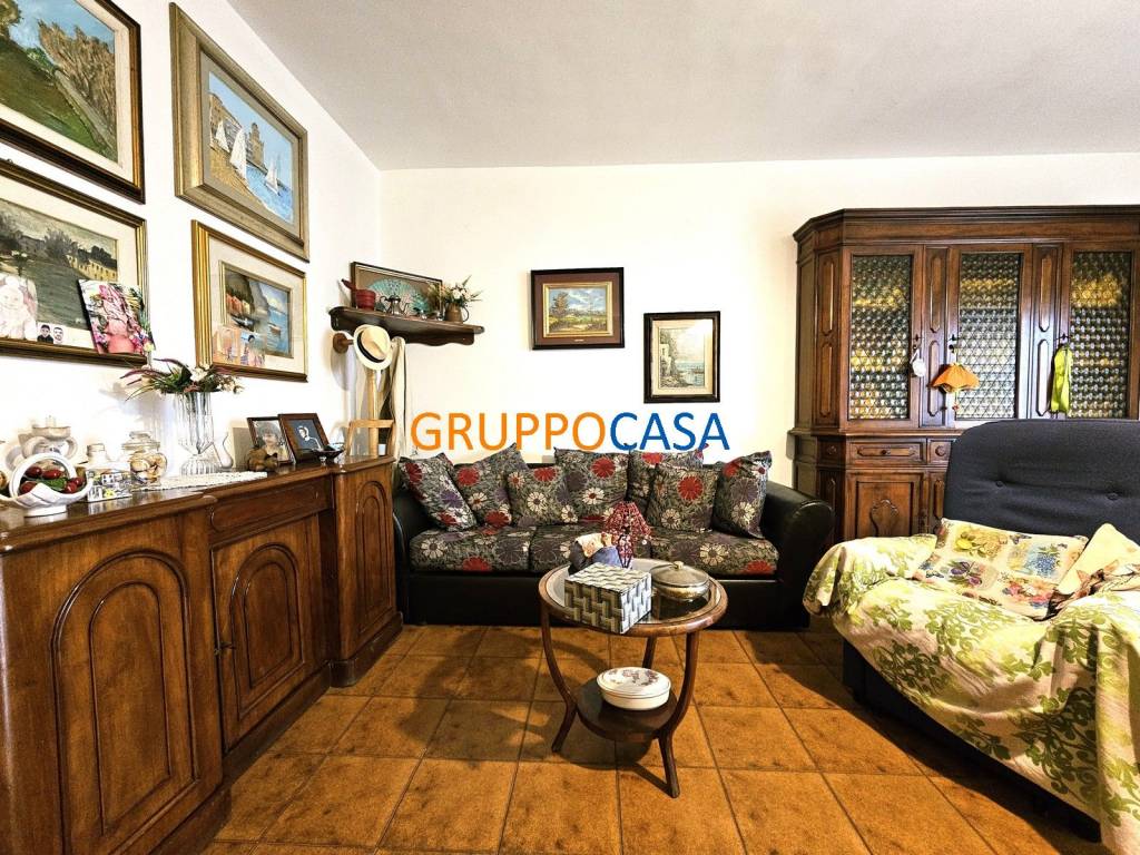 Appartamento a Pescia in Via Leopoldo Galeotti - Foto 4