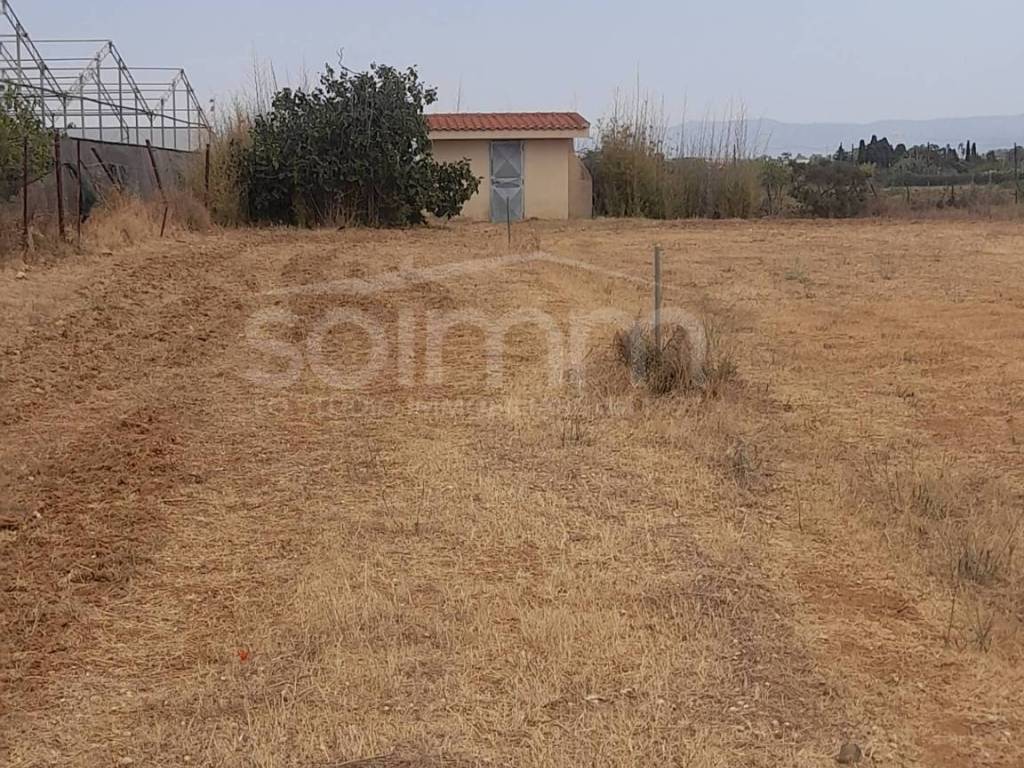 Terreno a Assemini in Loc. Sa Cannada - Foto 2