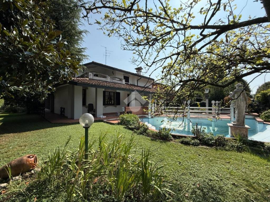 Villa a Pandino in Via Torchiera, 20 - Foto 4