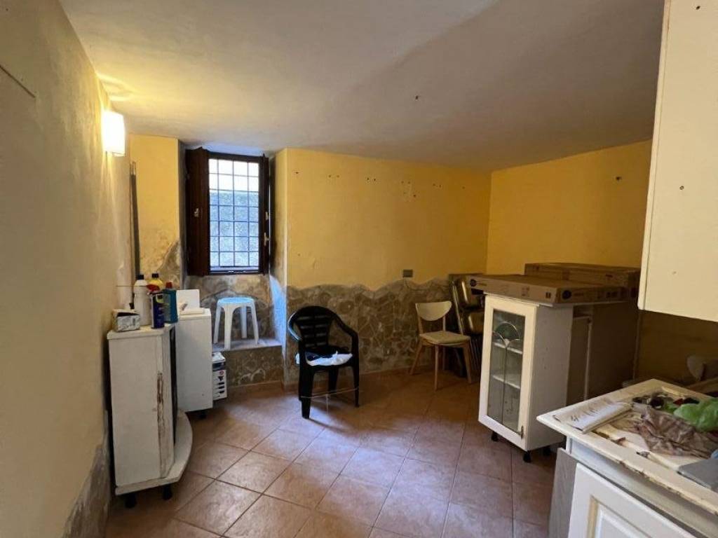 Appartamento a Tivoli in Via Fratelli Bandiera, 10 - Foto 3