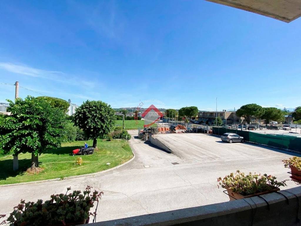 Palazzo / stabile a Macerata - Foto 3