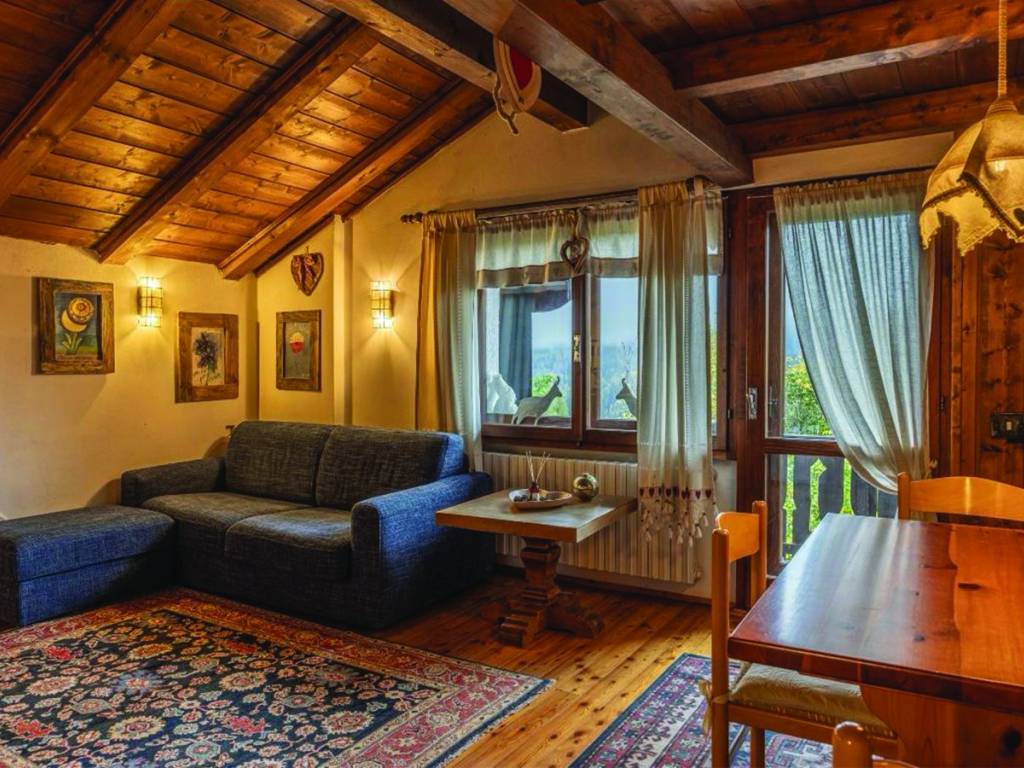 Attico / mansarda a San vito di cadore in Via Matteo Ossi, 18 - Foto 2