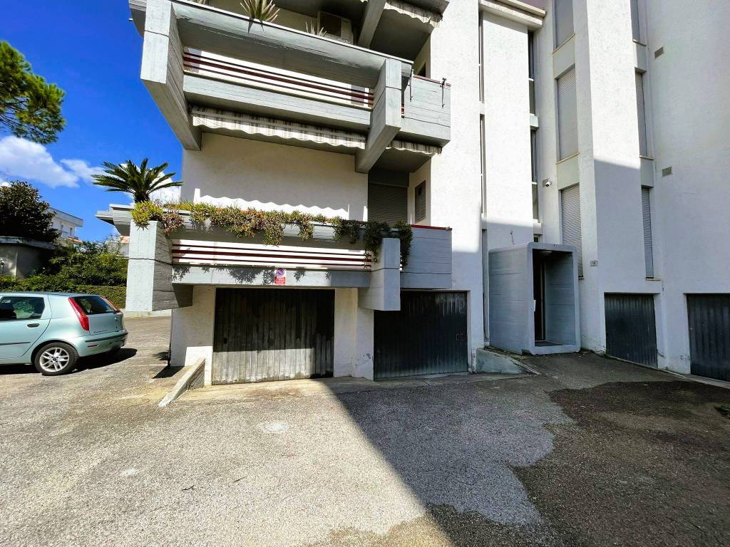 Appartamento a Martinsicuro in Via Silio Italico - Foto 3