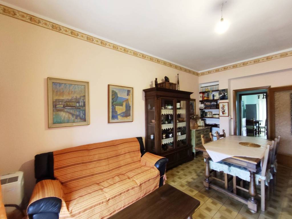 Appartamento a Porcari in Via Galgani - Foto 2