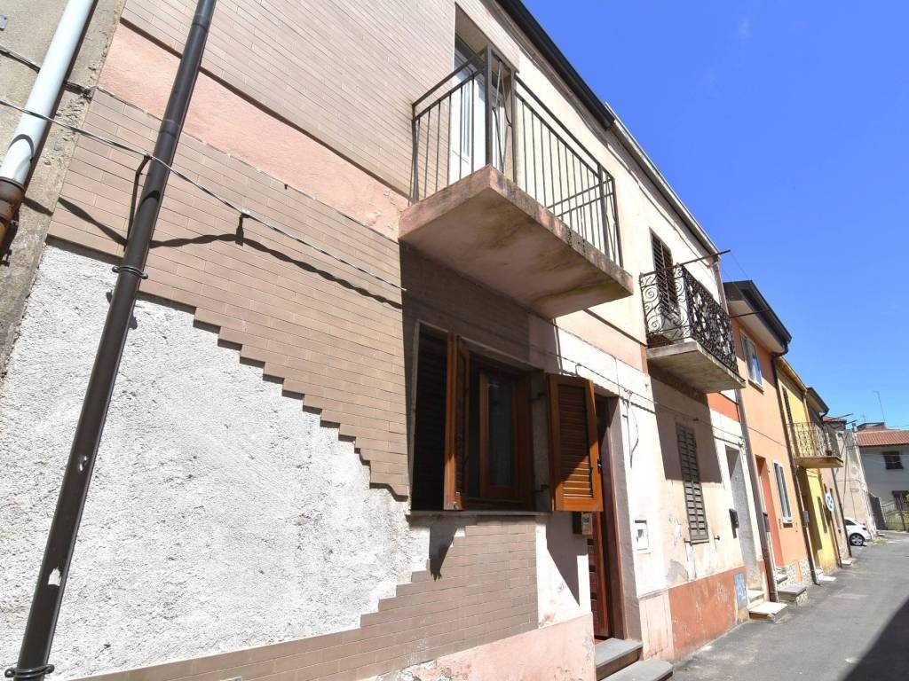 Villa a Macomer in Via Carlo Alberto, 9 - Foto 3