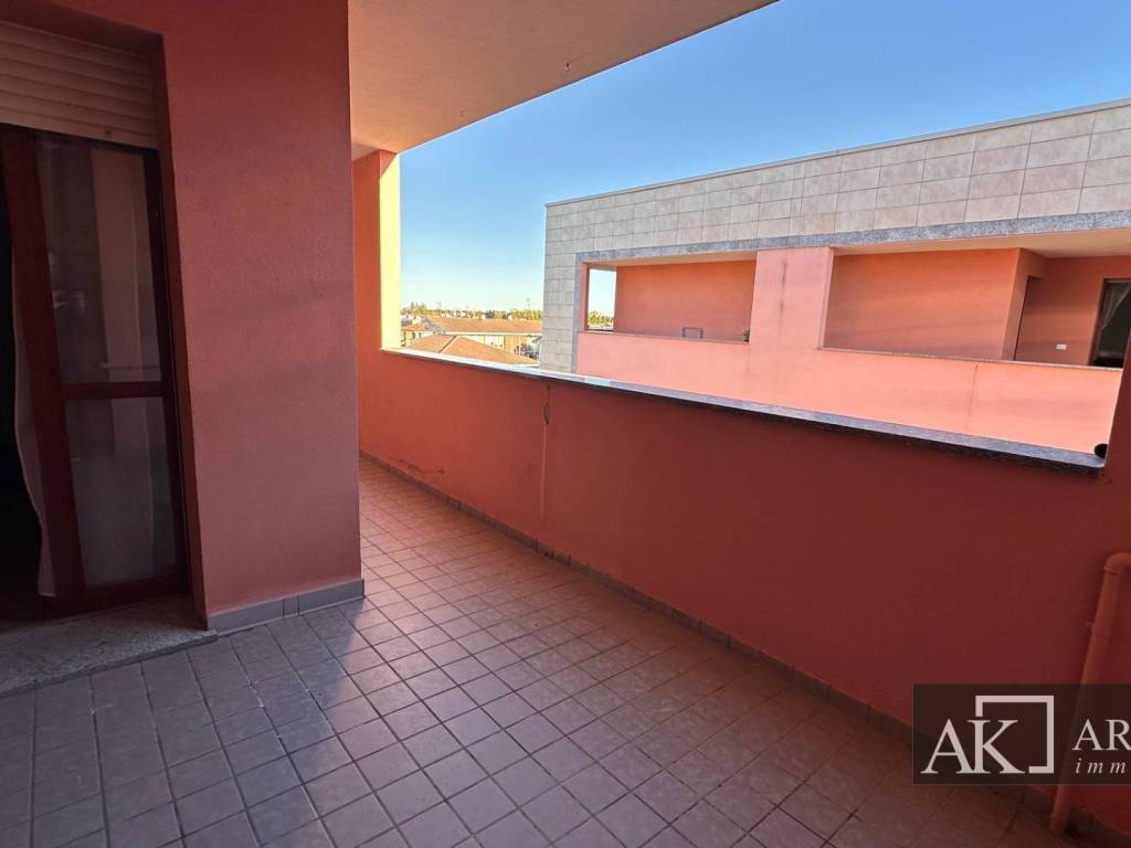 Appartamento a Trecate in Via Pertini, 10 - Foto 2