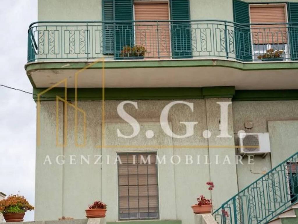 Appartamento a Statte in Via Umberto Giordano, 27 - Foto 2