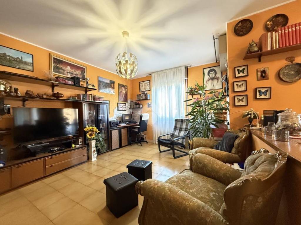 Appartamento a Scanzorosciate in Via A. de Gasperi, 12 - Foto 4