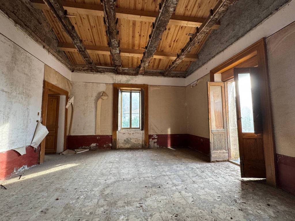 Appartamento a Lamezia terme in Via Scalfaro - Foto 3