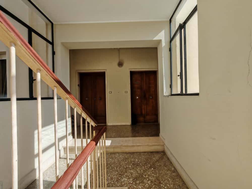 Appartamento a Lecce in Via Lombardia - Foto 4