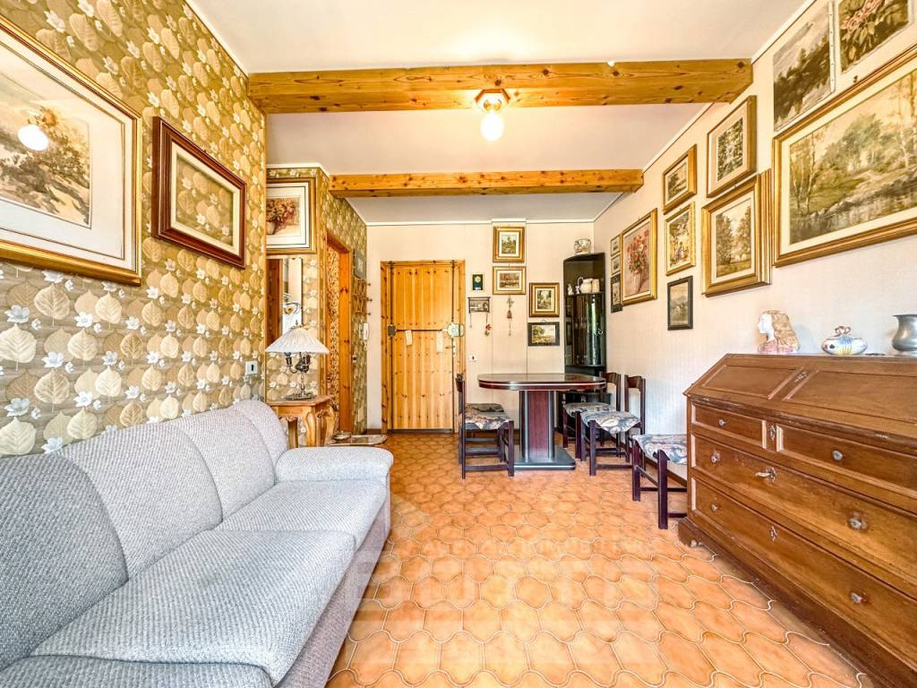 Appartamento a Scopa in Via Monterosa 110 - Foto 2