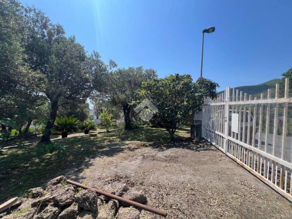 Terreno a Boissano in Via Colle, 29 - Foto 4