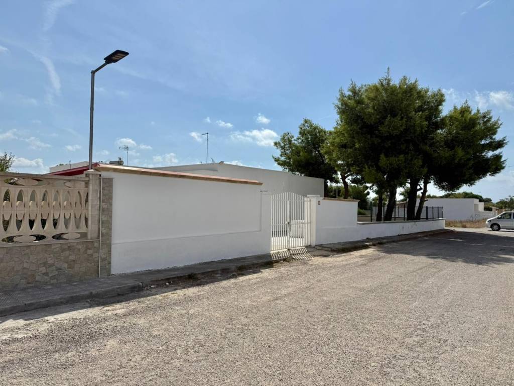Villa a Porto cesareo in Via Torre Colimena, 48 - Foto 4