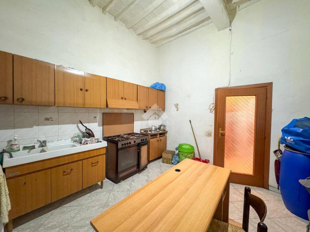 Appartamento a Pontedera in Via FELICE CAVALLOTTI, 7 - Foto 5