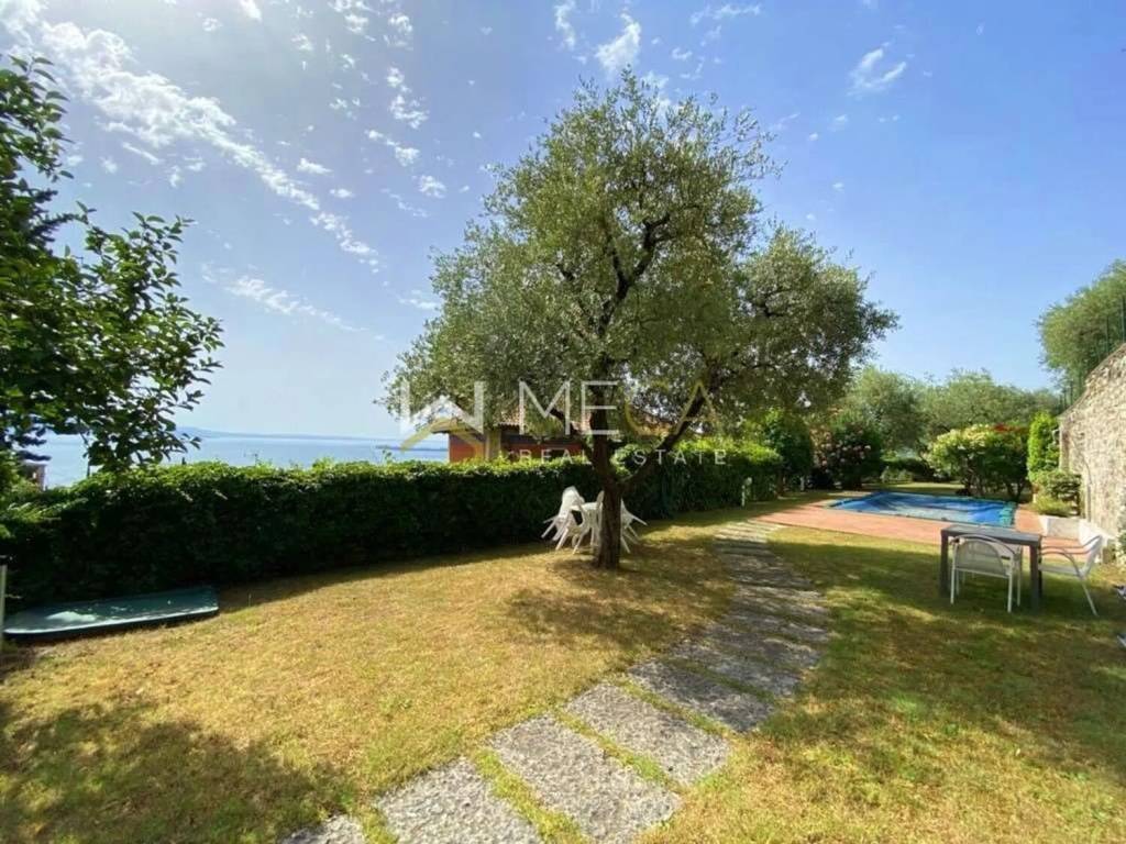 Appartamento a Gardone riviera in Via Trieste S.N.C. - Foto 2