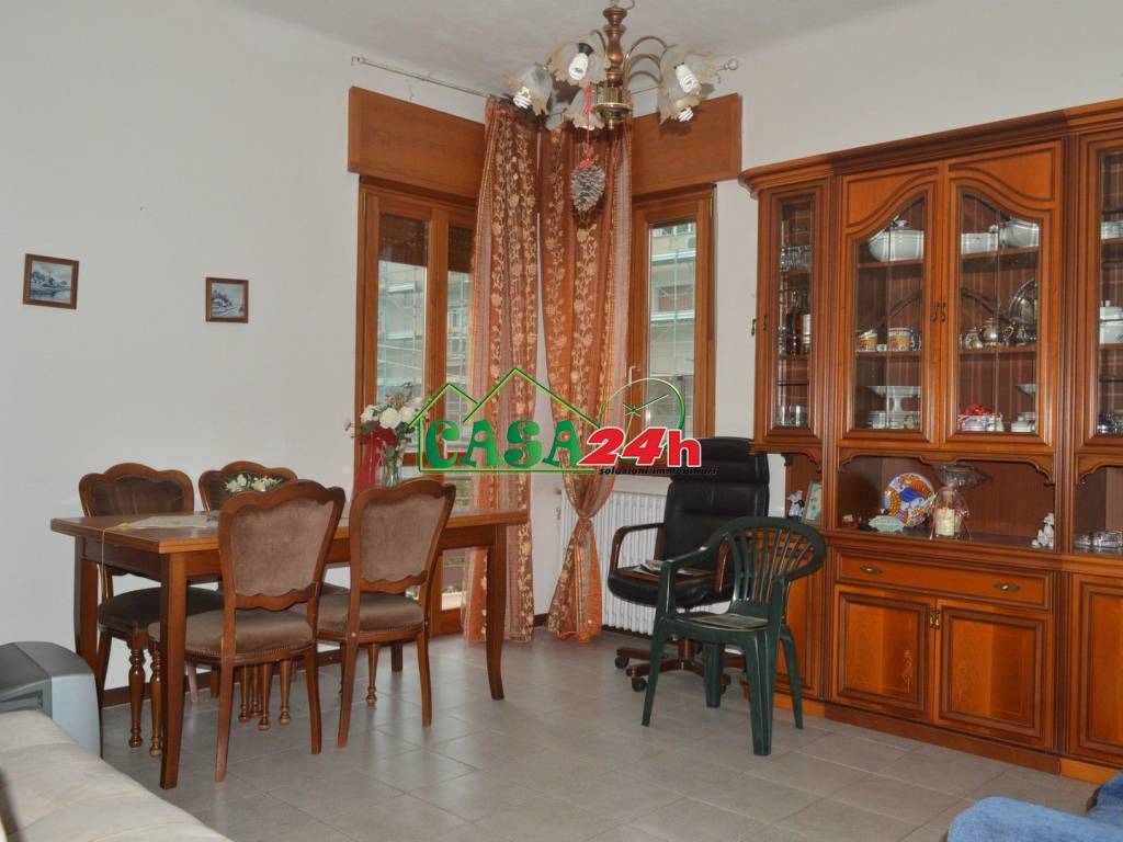 Appartamento a Saronno in Via Galileo Galilei - Foto 2