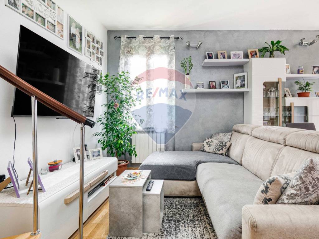 Appartamento a Samarate in PIAZZA ITALIA, 1 - Foto 5