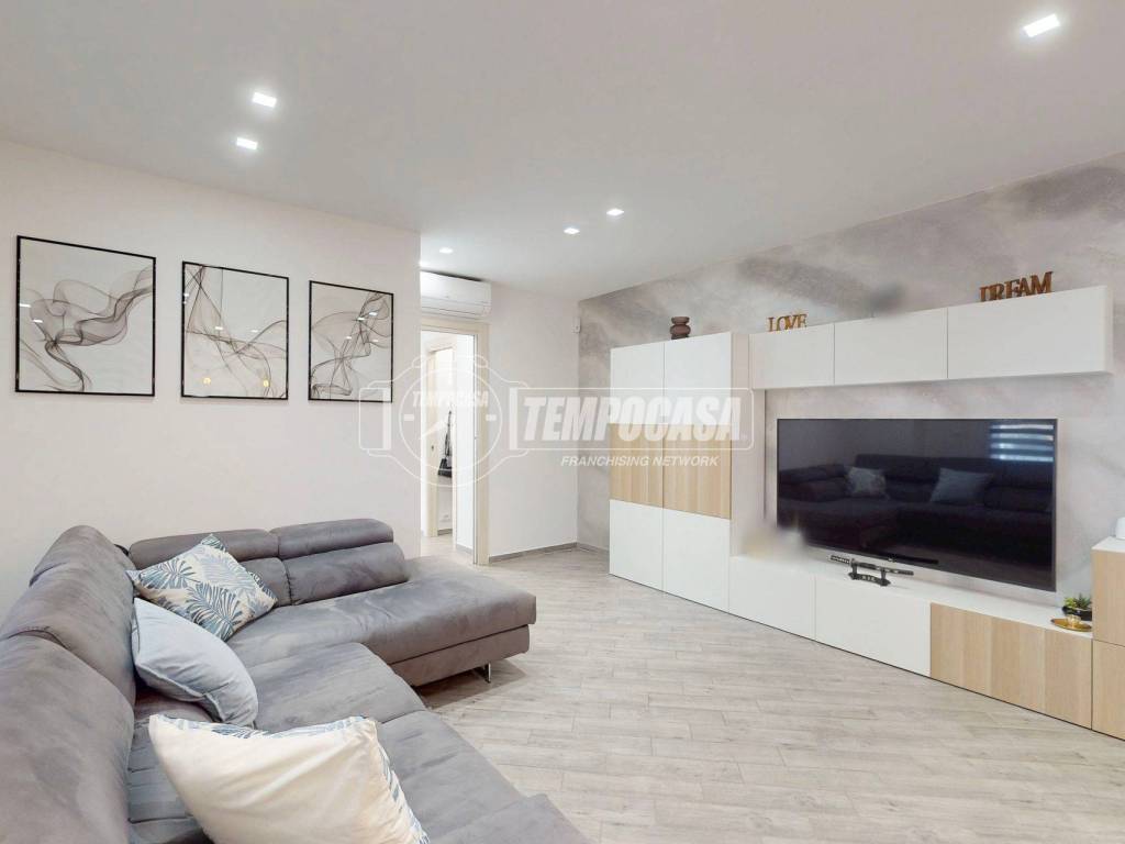 Appartamento a Orbassano in Strada Gerbido 28 - Foto 2