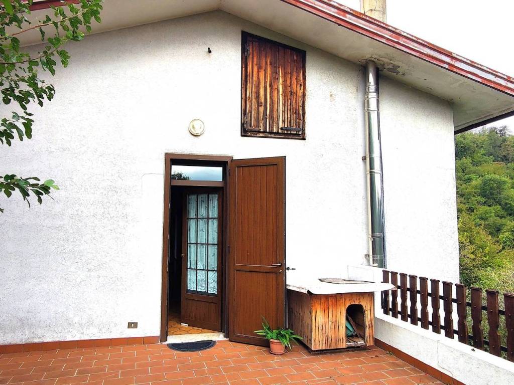 Villa a Castelgomberto in Via Capovilla - Foto 2