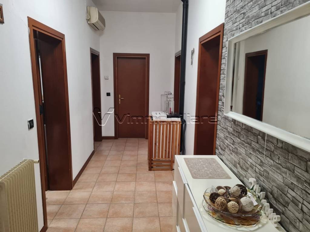 Appartamento a Noventa vicentina in Via Bergoncino - Foto 4