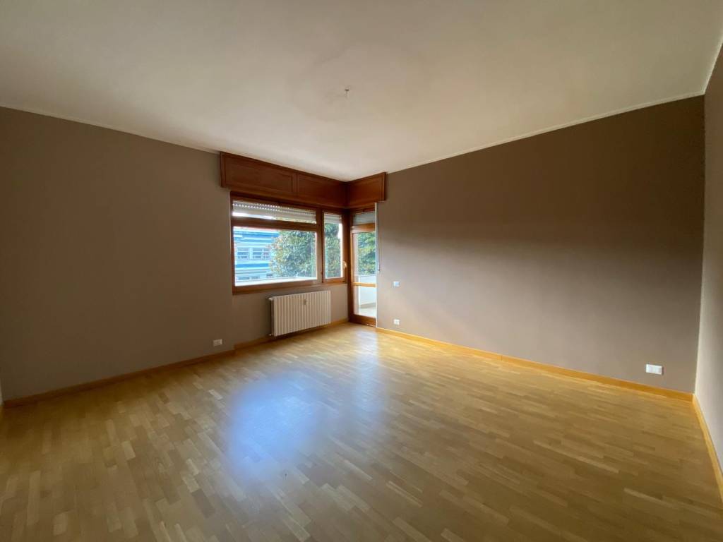 Appartamento a Asti in Via Lorenzo Bezzi, 1 - Foto 2