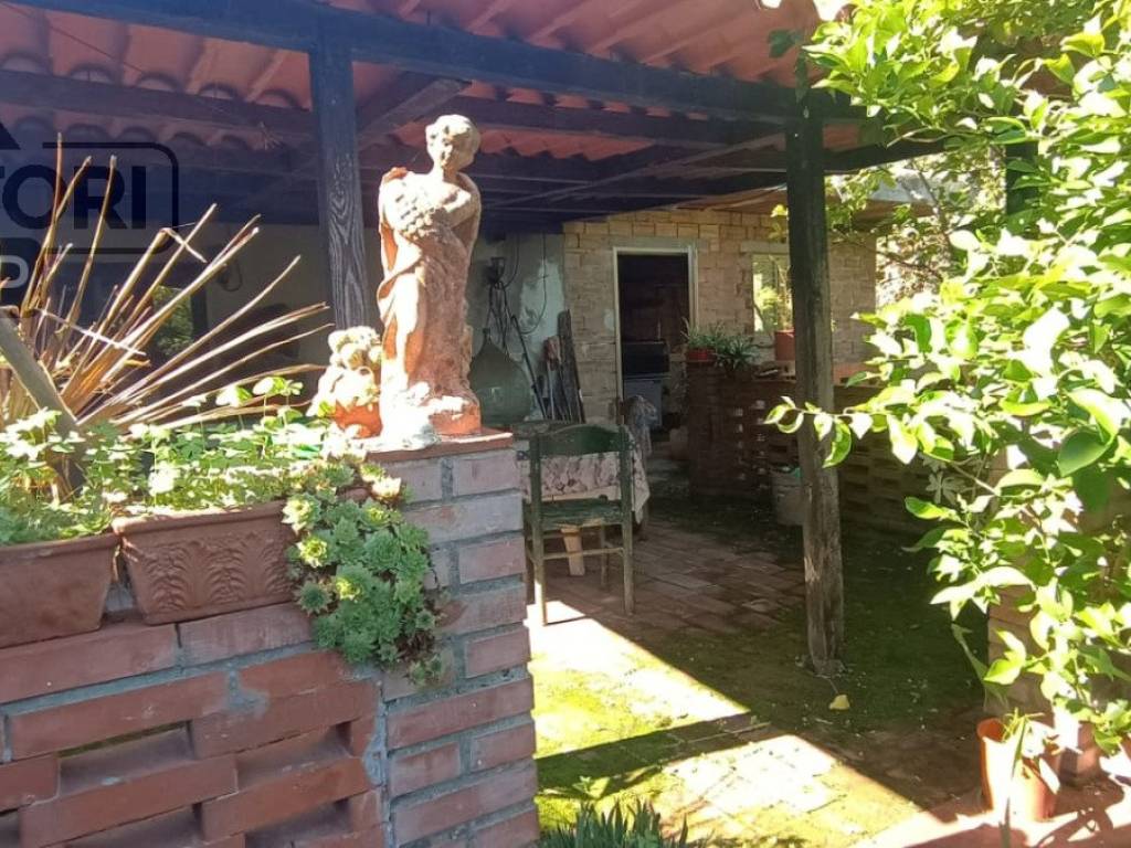 Appartamento a Pescia in Via Pesciatina - Foto 3