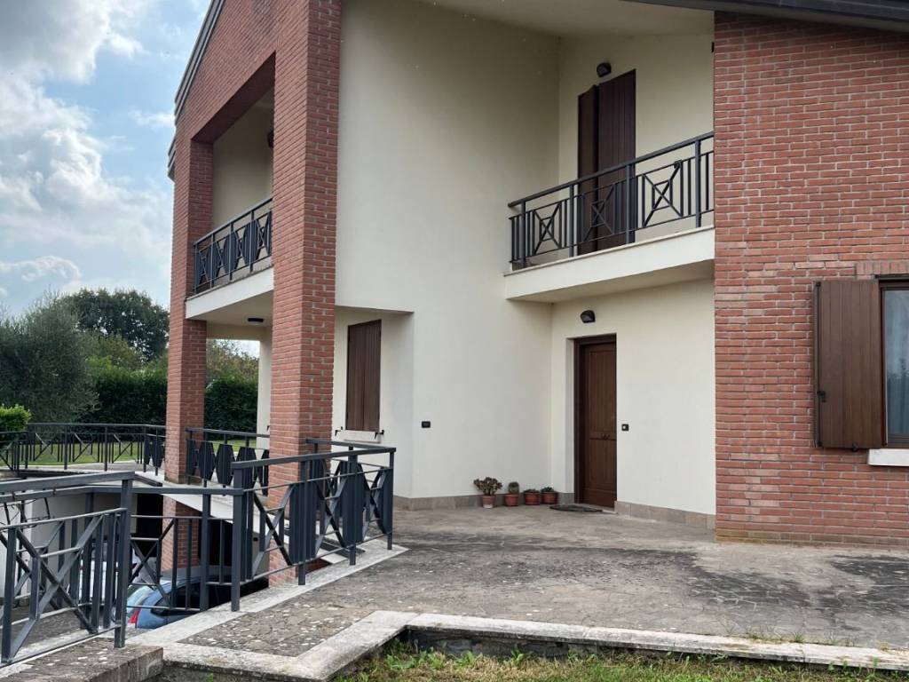 Villa a Orte in Via Reggio Emilia - Foto 3